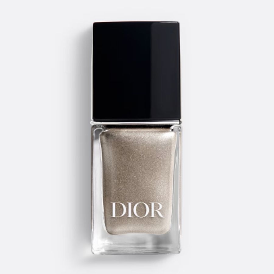 Dior Vernis 209 Couture Color Nail Lacquer for High Shine