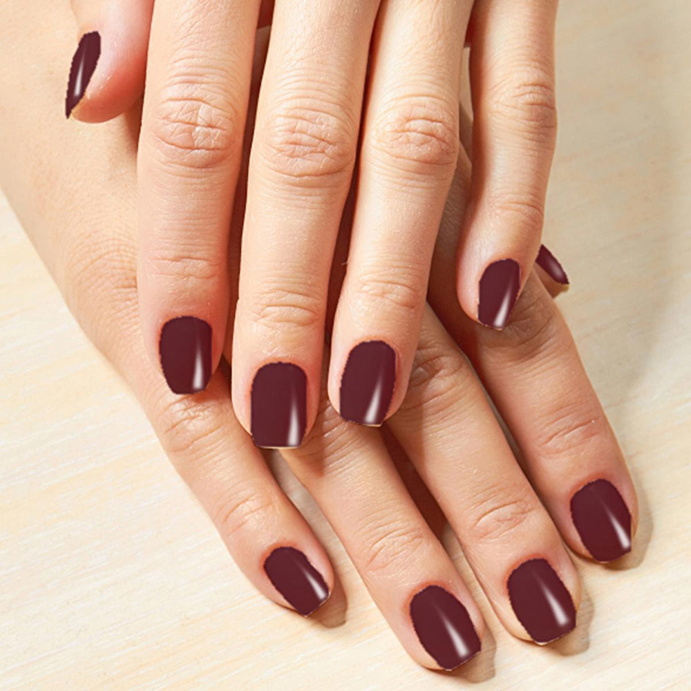 Flormar Blackstar Red Nail Enamel - Long-Lasting, Vibrant Nail Color with Nail Care Benefits - view 4