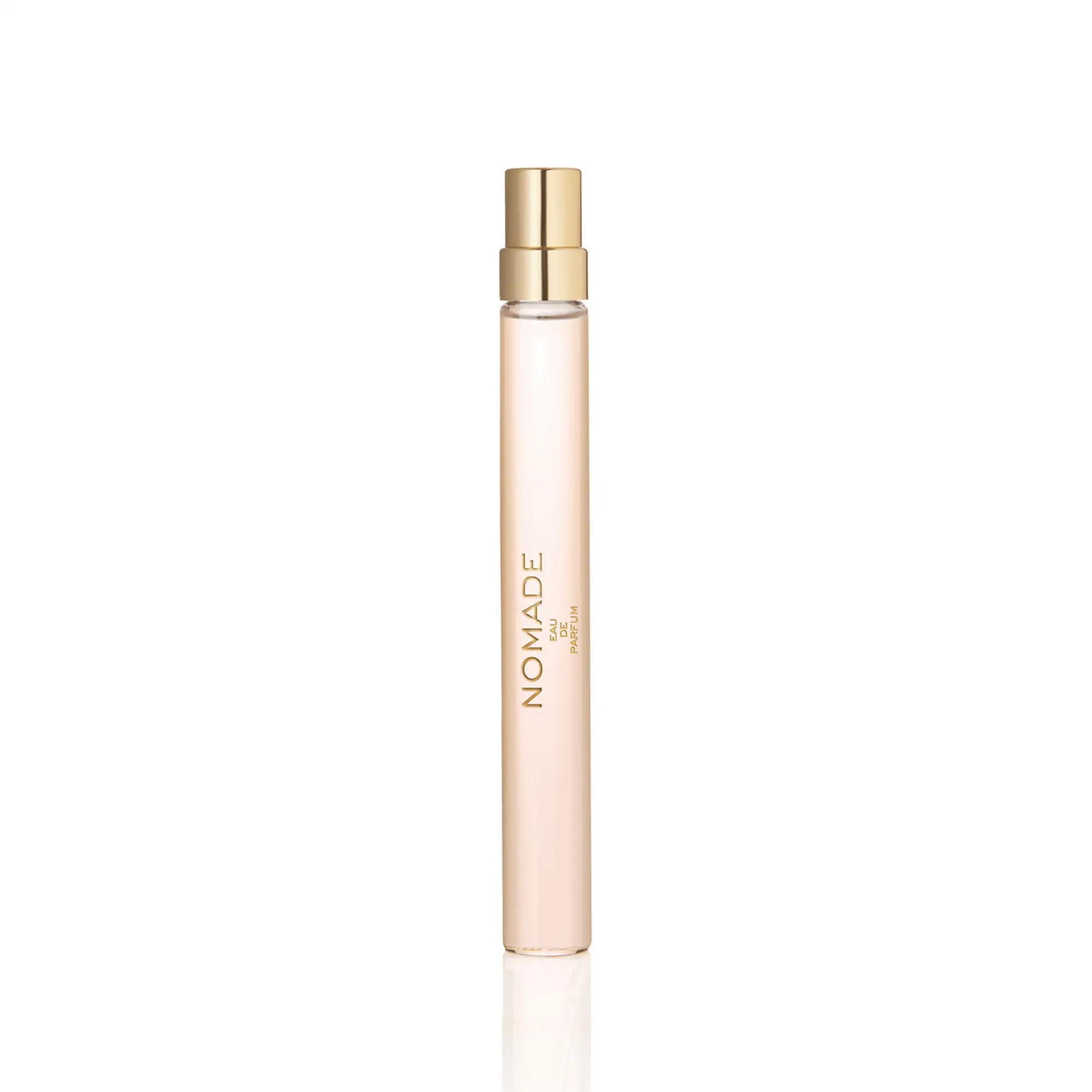 Chloé Nomade Eau de Parfum - Floral Fragrance for Confident Women, Travel Spray Chloé Nomade Eau de Parfum - Luxury Floral Fragrance Eau de Parfum, Floral Fragrance, Women's Perfume, Chloé Nomade, Travel Spray, Luxury Fragrance, Natural Ingredients, Women's Fragrance, Perfume for Women, Floral Scent, Confident Women, Unique Fragrance, Long-Lasting Fragrance