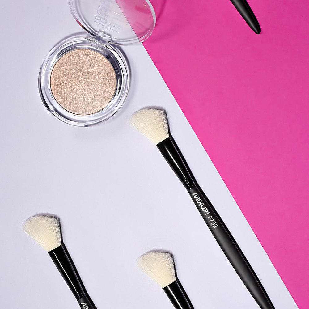 Mixup Professional Angled Blush and Highlighter Brush P733 - Vegan Makeup Tools for Precise Application - Blush