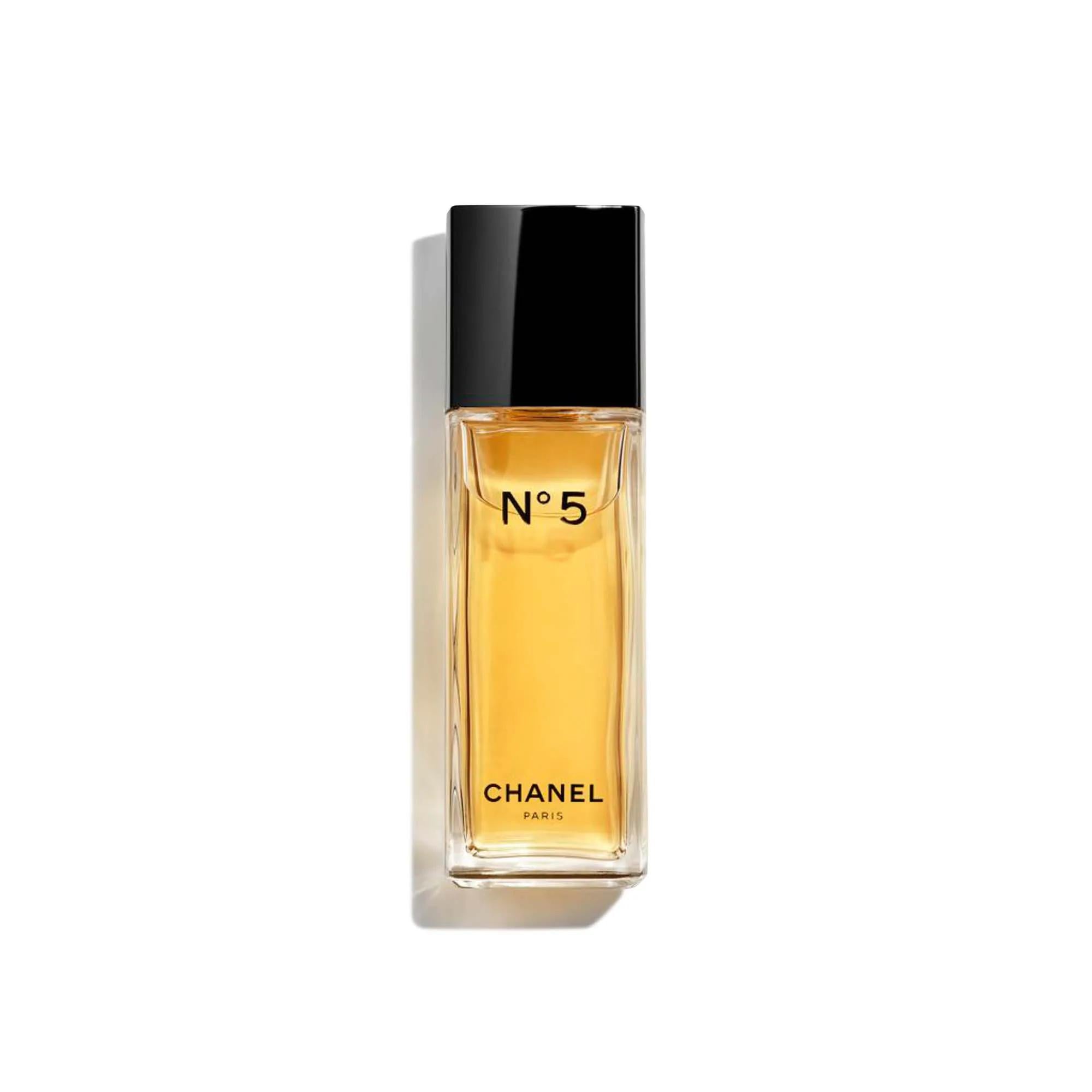 Chanel N°5 Eau de Toilette - Timeless Floral Fragrance for Women Chanel N°5 Eau de Toilette - Elegant Floral Fragrance N°5 Eau de Toilette, Chanel perfume, Floral fragrance, Powdery floral scent, Classic women's perfume, Women's fragrance, Elegant perfume, Timeless scent, Floral perfume, French perfume, Luxury fragrance
