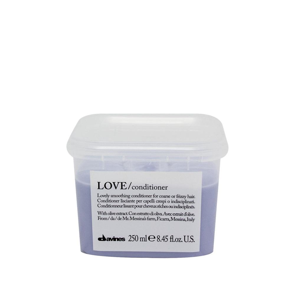Davines Smoothing Hair Care Cream 250ml - Nourishing & Smoothing Properties for Frizzy Hair - Hair Mask