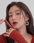 rom&nd Glasting Water Tint: Get Glossy, Hydrated Lips with Non-Sticky Korean Lip Gloss - Rose Splash Color rom&nd Glasting Lip Tint: Glossy, Hydrated Lips lip gloss, glossy lip tint, non-sticky lip gloss, moisturizing lip gloss, rom&nd lip gloss, Korean lip tint, glasting water tint, rose splash lip gloss, lip color, lip makeup, glossy lips, hydrated lips, non-sticky, moisturizing, vibrant color, long-lasting, beauty, cosmetics, women's beauty, lip care, korean beauty, k-beauty