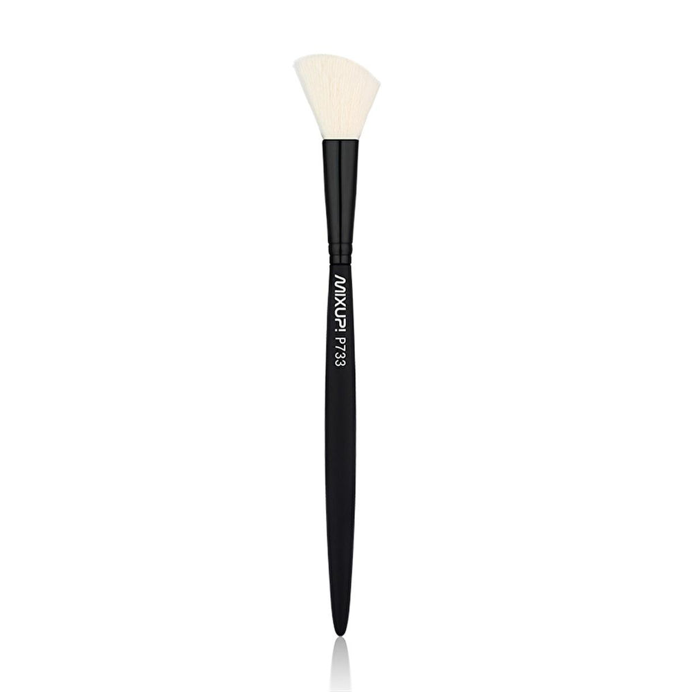 Mixup Professional Angled Blush and Highlighter Brush P733 - Vegan Makeup Tools for Precise Application - view 2