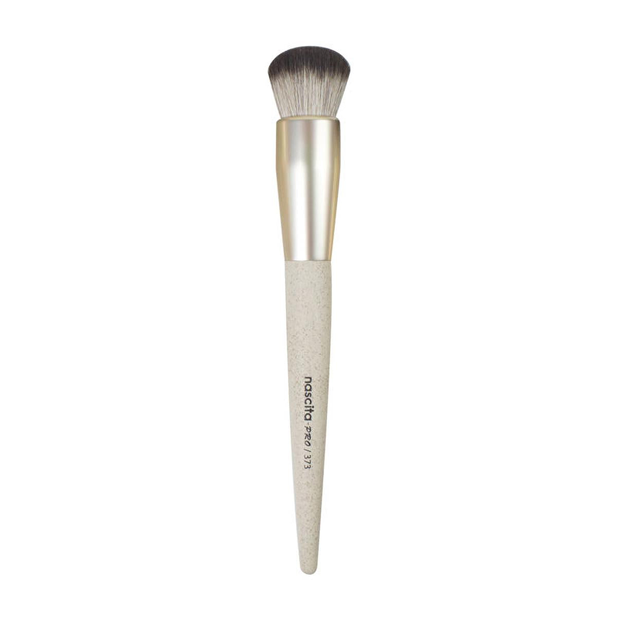 Nascita Eco-Friendly Makeup Brush 373 - Soft, High-Quality Bristles for Precise Application Nascita Eco Makeup Brush 373 - Soft & Eco-Friendly Eco-friendly makeup brush, Nascita makeup brush, Recyclable makeup tools, High-quality makeup brushes, Natural and synthetic fiber makeup brush, Makeup brushes for professionals, Sustainable beauty products, Eco-conscious beauty tools, Makeup application made easy, Soft bristle makeup brush