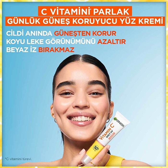 Garnier Vitamin C Daily Sunscreen SPF50+ - 40ml | Brightening Formula