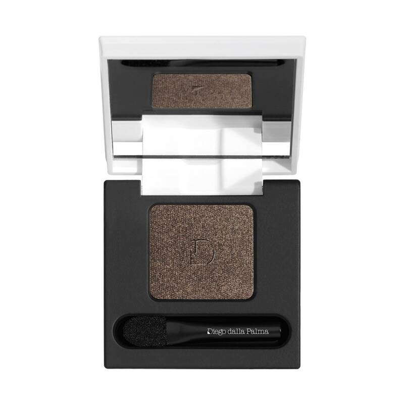 Diego Dalla Palma Satin Pearl Eyeshadow in Deep Brown 105