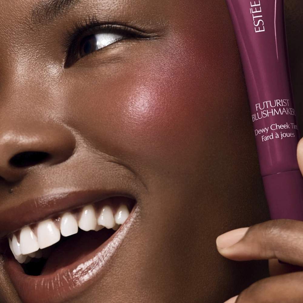 Estee Lauder Futurist Blushmaker in Elevator Smile