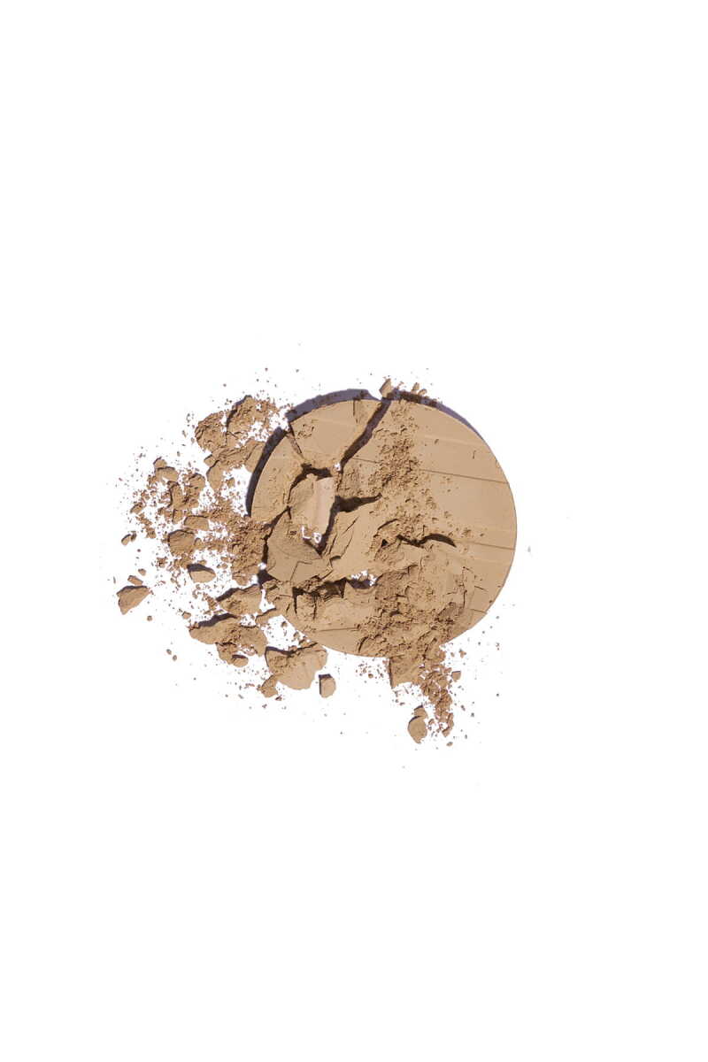 Golden Rose Pressed Powder Matte Finish Face Powder 108 Dark Beige