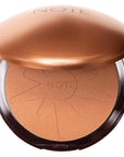Note Bronzing Powder - Dermatologically Tested, Paraben-Free Makeup with SPF 15 Note Bronzing Powder - SPF 15, Paraben-Free Makeup bronze powder, makeup, cosmetic, dermatologically tested, paraben-free, SPF 15, non-comedogenic, moisturizing bronzing powder, sun-kissed glow, skin care, beauty products, healthy glow, sunless tanning, face powder, E vitamins, skin protection, cosmetic products, beauty essentials