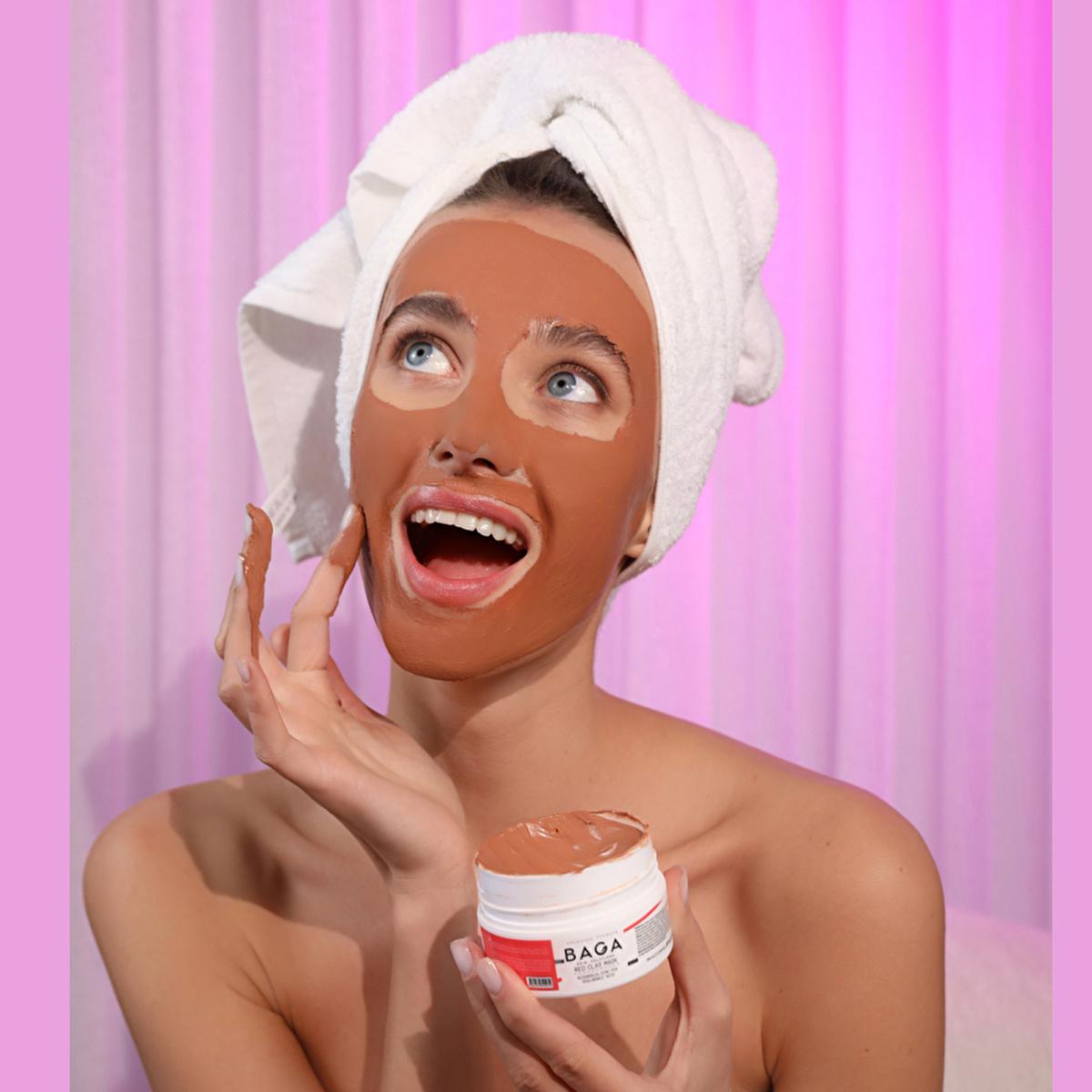 Baga Red Clay Face Mask 100ml - Natural Skincare for Oily Skin with Hyaluronic Acid Baga Red Clay Face Mask - Natural Oily Skin Care Clay face mask, Red clay mask, Natural skincare, Oily skin care, Hyaluronic Acid skincare, Skin tightening, Pore minimization, Deep cleansing, Nourishing face mask, Combination skin care, Travel skincare, Skincare routine, Face mask for oily skin, Natural face mask, Skincare with Hyaluronic Acid