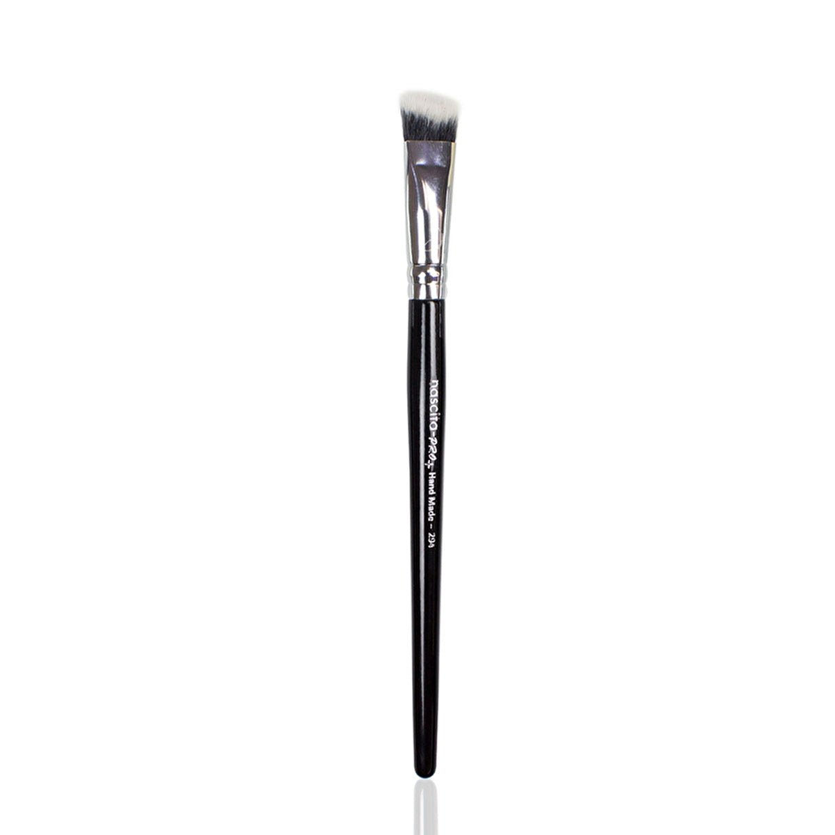 Nascita Pro Plus Concealer Brush 294 - Curved Design | Flawless Finish