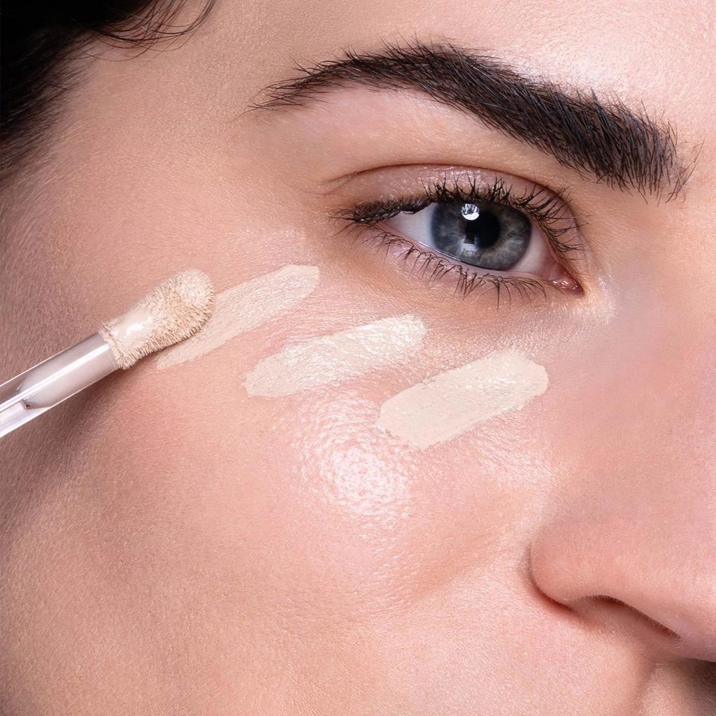 Astra Fluid Concealer Serum 01 Light for Hydrated Coverage