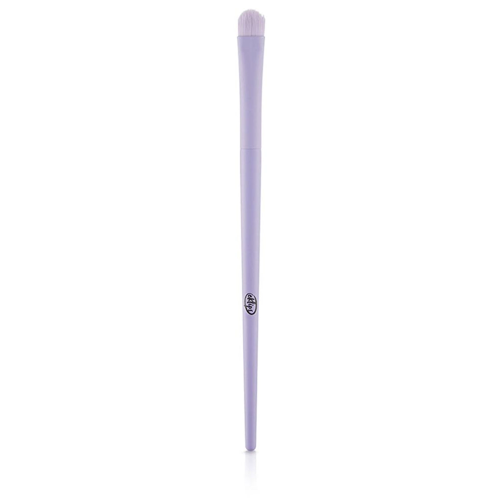 Eklips Colors Flat Eyeshadow Brush for Precise Application