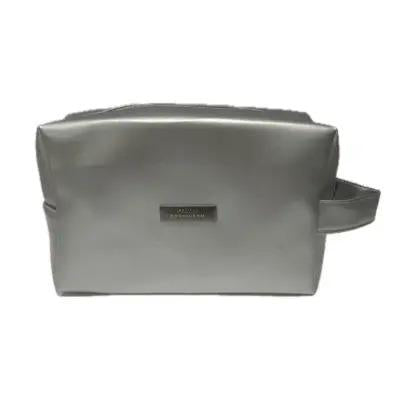 Institut Esthederm Age Proteom Makeup Bag - Promotional Cosmetics Bundle for Beauty Enthusiasts Institut Esthederm Age Proteom Makeup Bag - Promotional Cosmetics Makeup bag, Institut Esthederm, Age Proteom, Promotional cosmetics, Bundled beauty products, Cosmetics storage, Anti-aging makeup bag, Beauty enthusiast gifts, Skincare accessories
