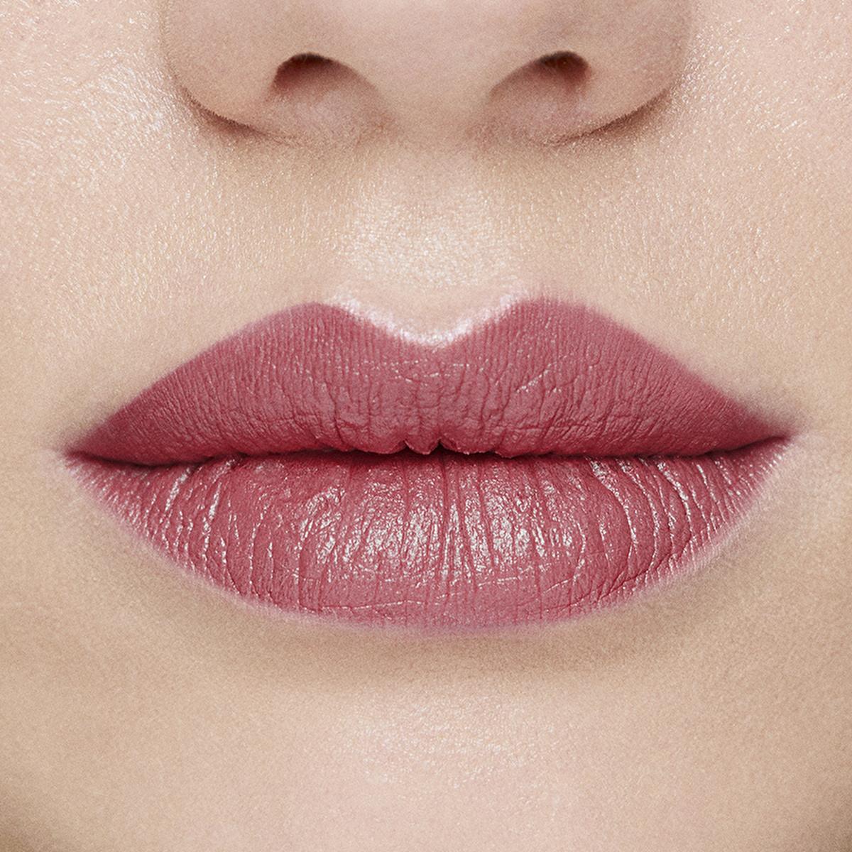 Beaulis Matte Lipstick - Long-Lasting, Moisturizing Lip Color for Dry Lips Beaulis Matte Lipstick - Long-Lasting &amp; Moisturizing matte lipstick, long-lasting lip color, moisturizing lipstick, Beaulis Kiss It Mat Ruj, lip color for dry lips, lip care, beauty products, cosmetics, makeup, lipstick, dry lip solution, comfortable lip color