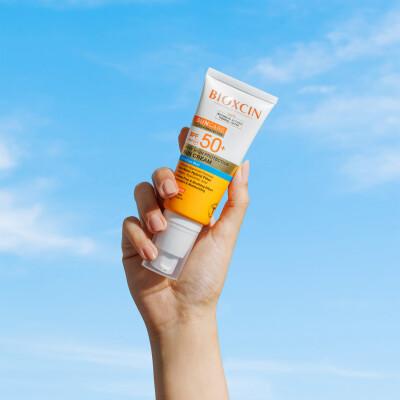 Bioxcin Very High Protection Sun Cream SPF50+ - Non-Greasy, Water-Resistant Sunscreen for Sensitive Skin Bioxcin SPF50+ Sunscreen Cream for Sensitive Skin Sunscreen Cream SPF 50+, Sensitive Skin Sun Protection, Non-greasy Sunscreen, Water-resistant Sun Cream, Fragrance-free Cosmetics, sun care, skin protection, moisturizing sunscreen, non-comedogenic, UVA/UVB protection, thermal water, hyaluronic acid, acne-prone skin, outdoor activities, beach essentials, hiking gear