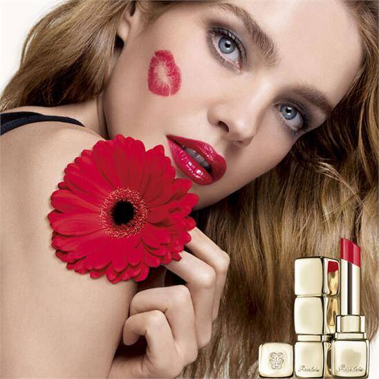 Guerlain KissKiss Shine Bloom 521 Kiss To Say High-Shine Lipstick