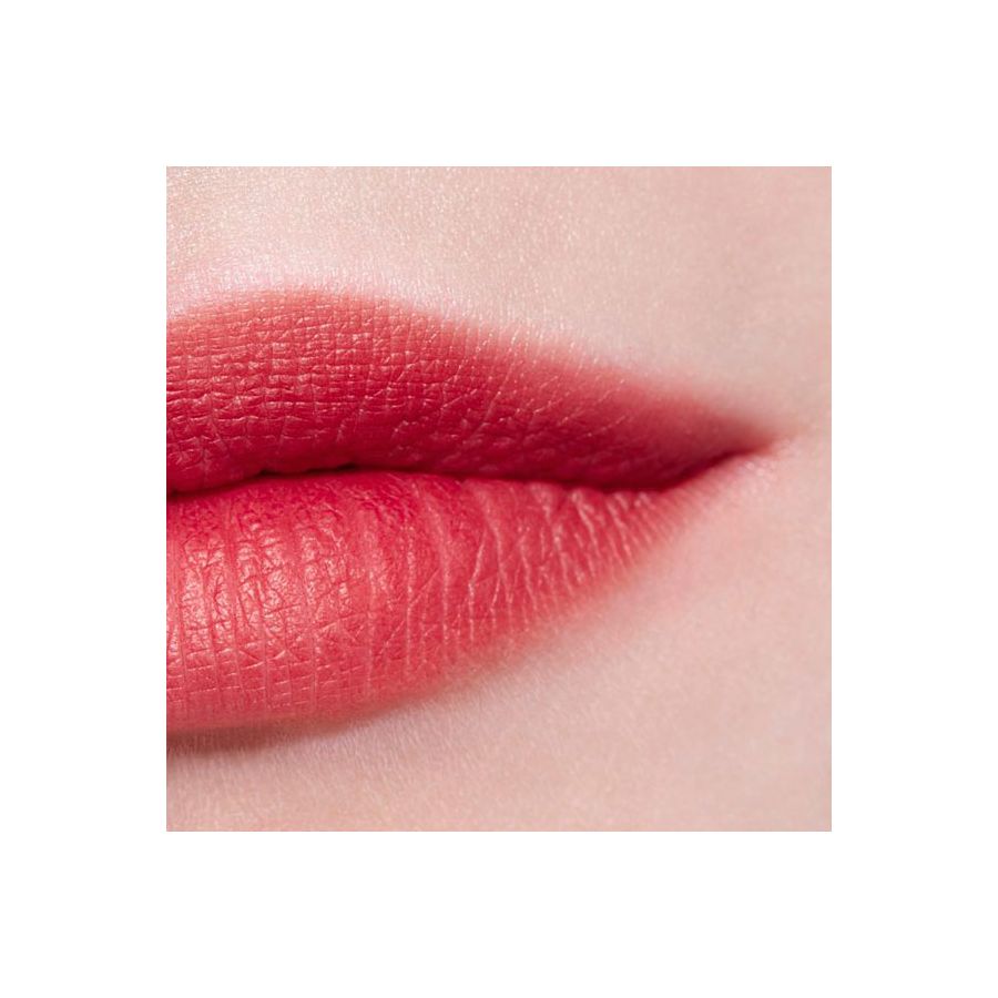 Chanel Rouge Coco Lip Blush Hydrating Lip & Cheek Sheer Color 5.5g