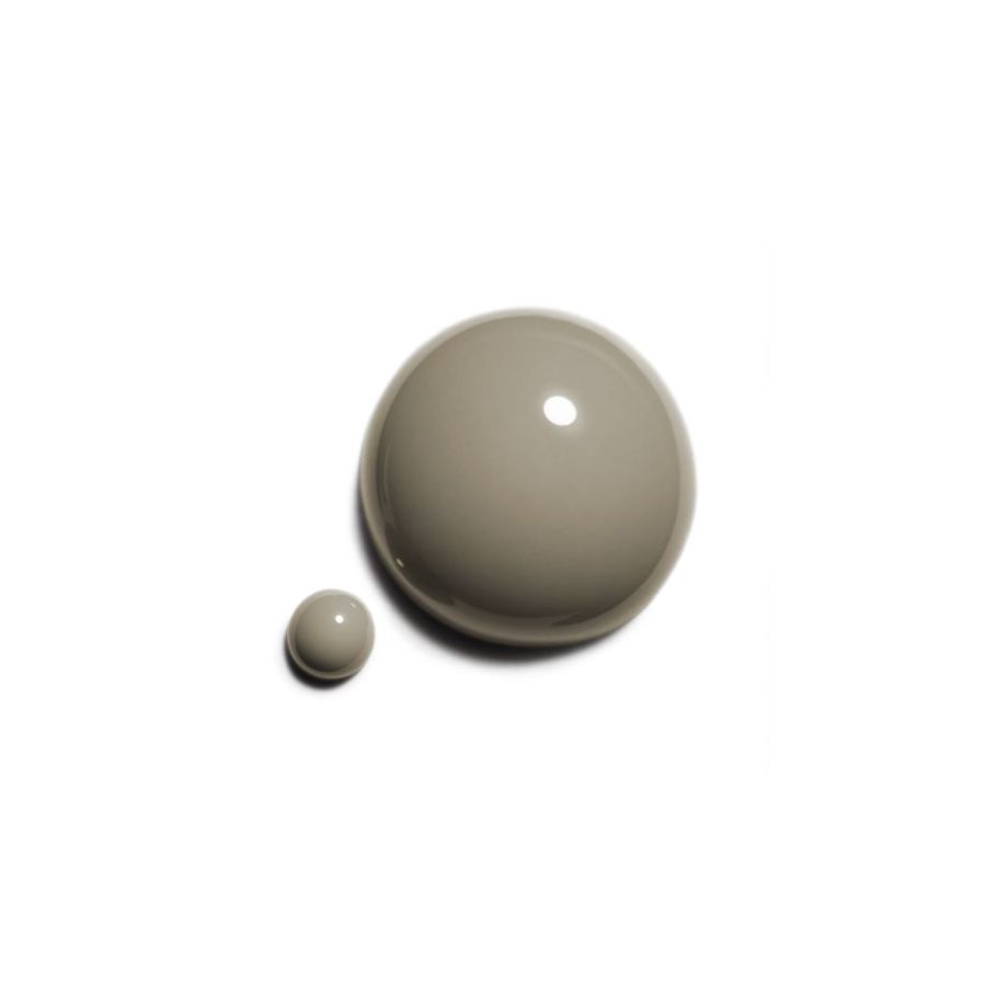Chanel Le Vernis Longwear Nail Colour for High-Shine Finish 13ml