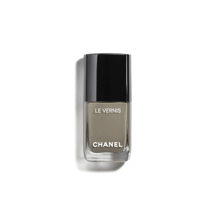 Chanel Le Vernis Longwear Nail Colour for High-Shine Finish 13ml
