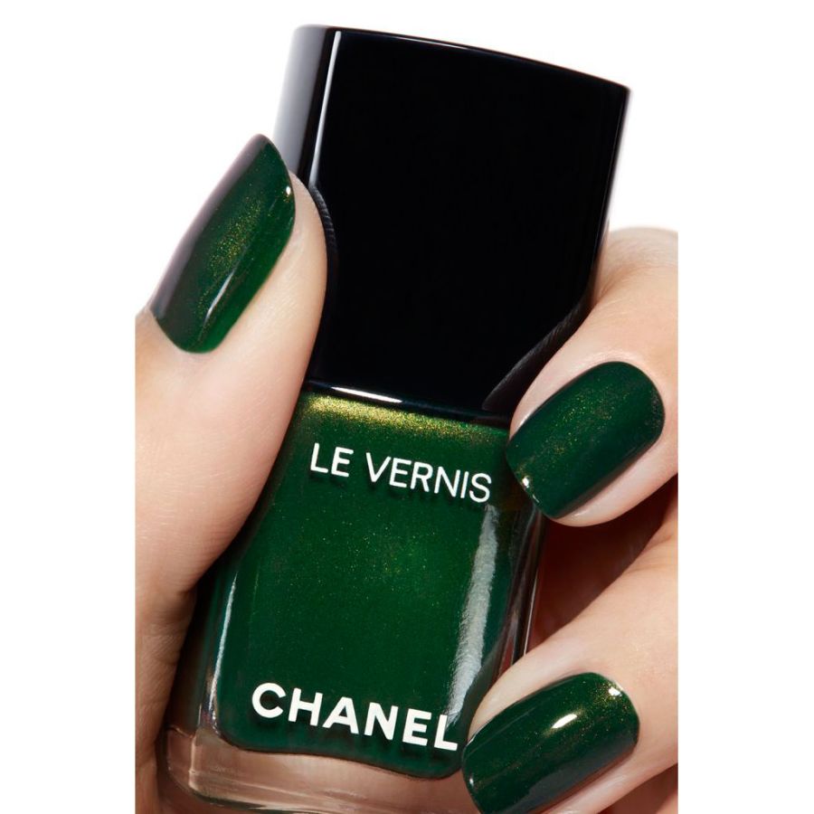 Chanel Le Vernis Longwear Nail Colour for High Shine 13ml