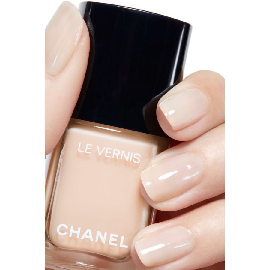 Chanel Le Vernis Longwear Nail Colour for High Shine 13ml