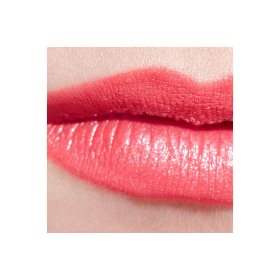 Chanel Rouge Coco Hydrating Lipstick for Vibrant Color 3.5g