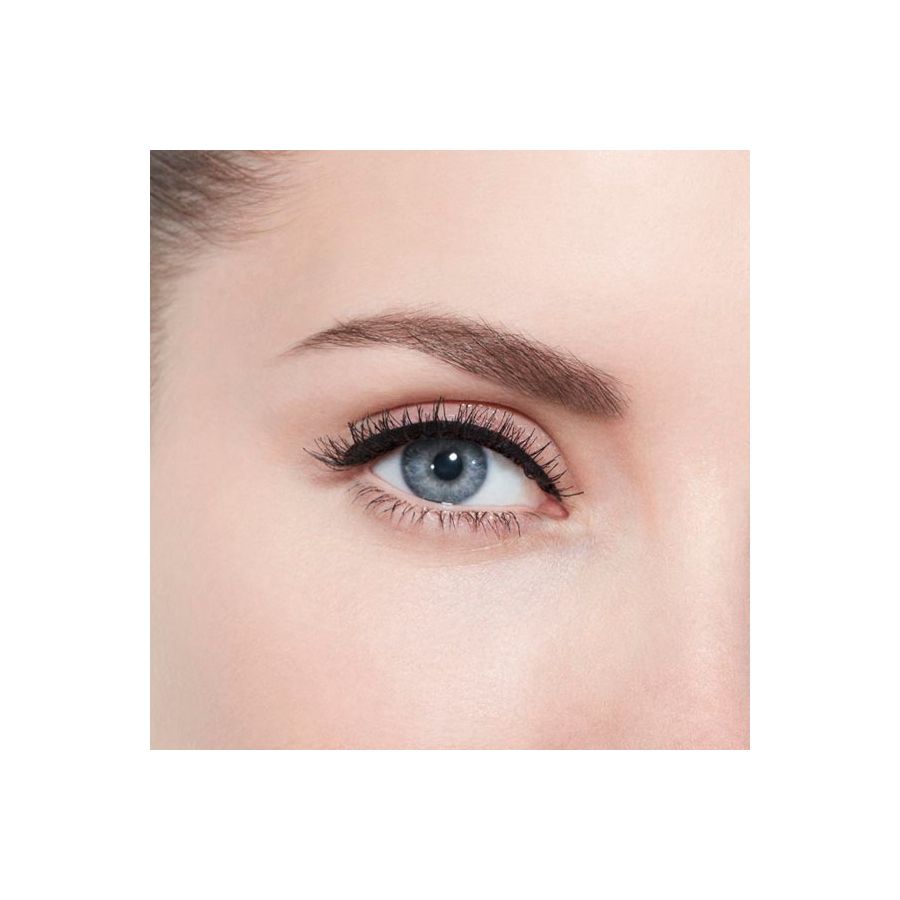 Chanel Ligne Graphique Liquid Eyeliner for Defined Eyes 2.5ml