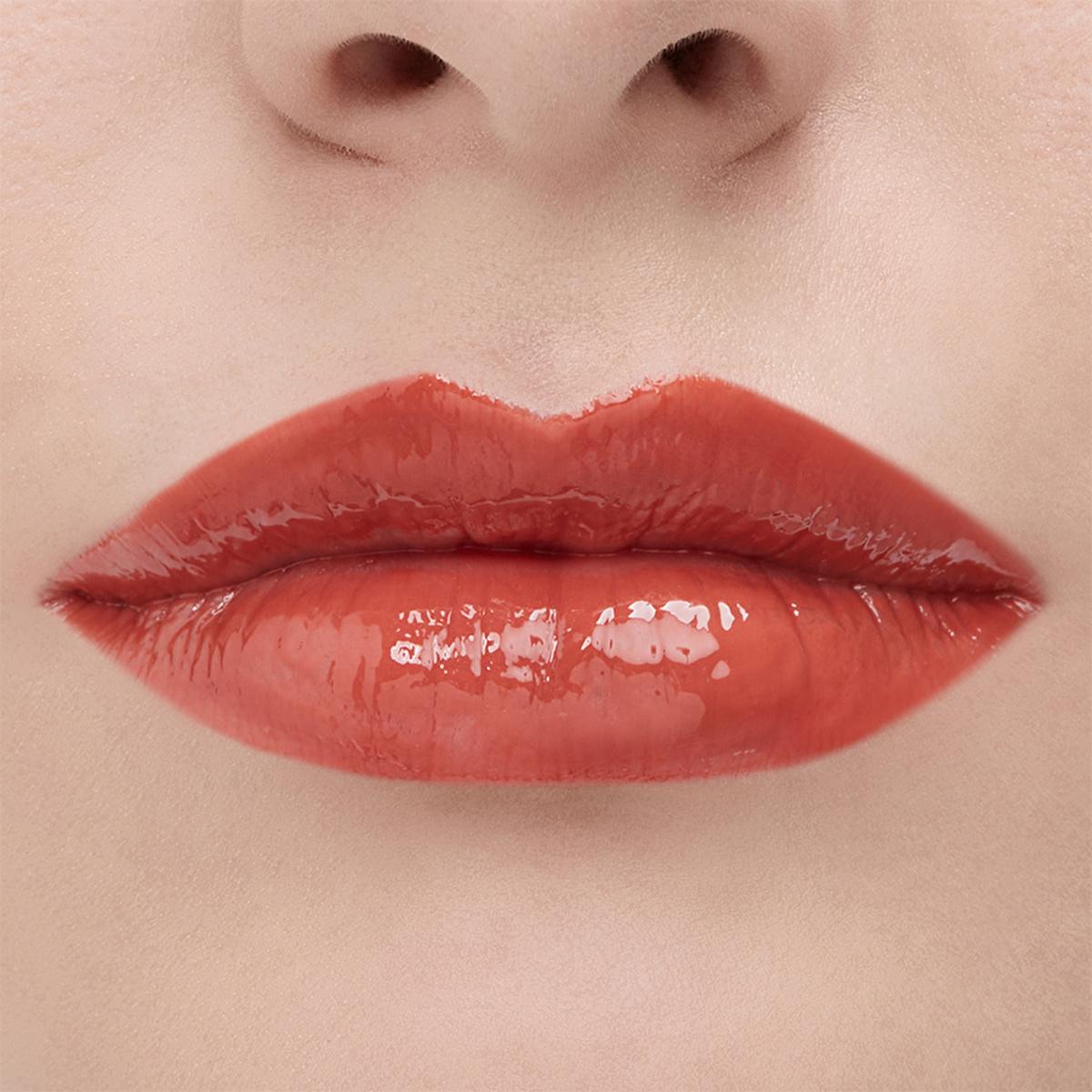 LYKD Plumping Lipstick - Long-Lasting Moisturizing Lip Color for Fuller Lips LYKD Plumping Lipstick - Long-Lasting Moisturizing Lip Color Lipstick, Plumping Lipstick, Long-lasting Lip Color, Moisturizing Lipstick, LYKD Dolgun Görünüm Veren Ruj, Fuller Lips, Lip Care, Cosmetics, Beauty Products, Makeup Essentials