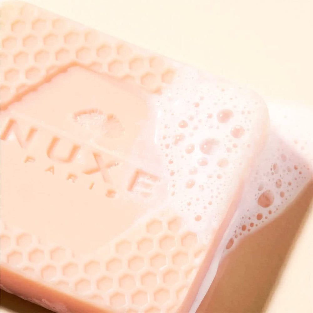 Nuxe Reve De Miel Solid Shampoo Bar - Gentle, Sulfate-Free Hair Care for Sensitive Scalps - Natural Ingredients