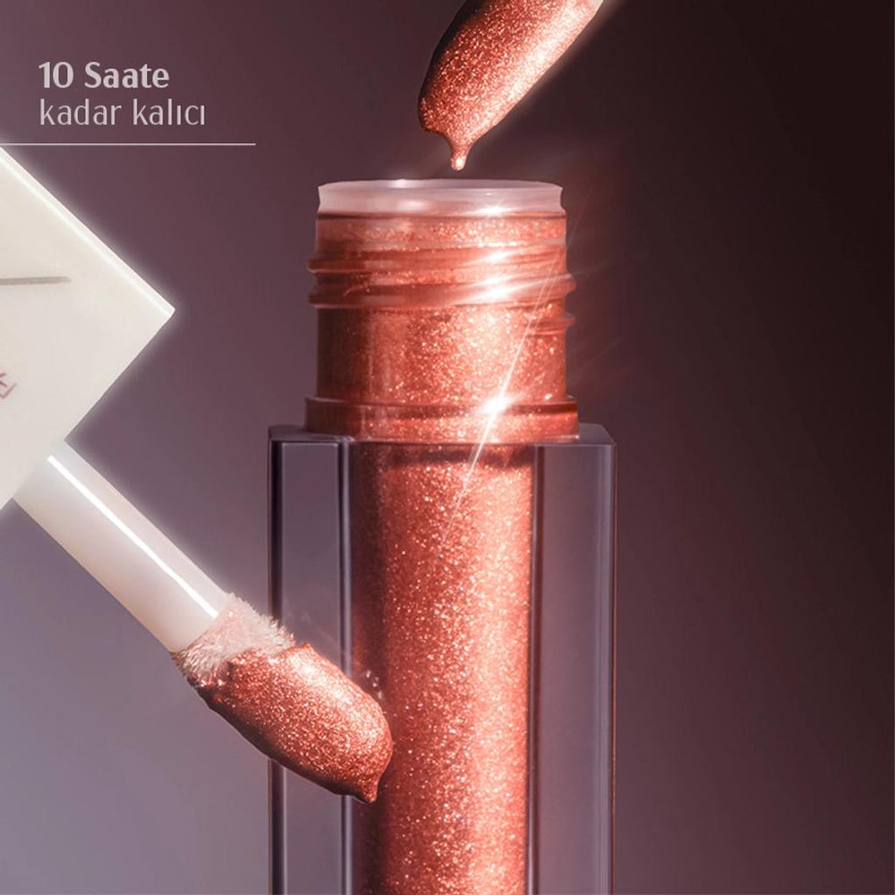 Pastel X Arzu Sabanci Liquid Eyeshadow Shimmering Finish 301