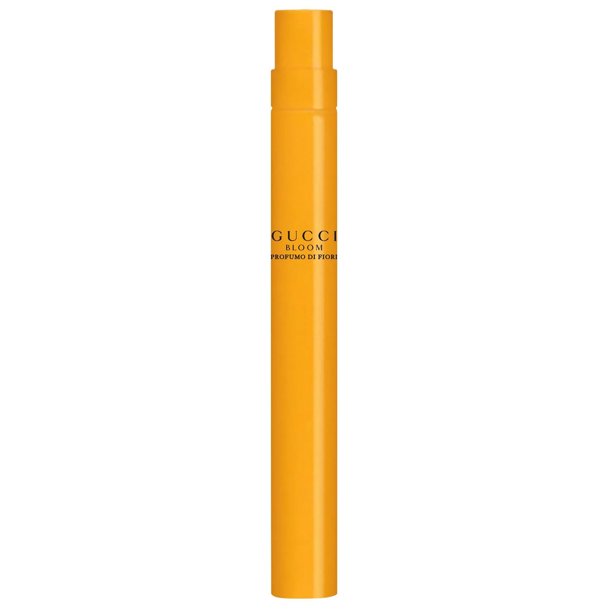 Gucci Bloom Profumo di Fiori Eau de Parfum Travel Spray: Fresh Tuberose & Jasmine Floral Scent for On-the-Go Luxury Gucci Bloom Travel Spray: Tuberose & Jasmine Floral Perfume Gucci Bloom Profumo di Fiori, Eau de Parfum Travel Spray, Floral perfume travel size, Tuberose fragrance, Jasmine perfume, Classic floral scent, Luxury travel perfume, Ylang Ylang perfume, Floral perfume, Travel perfume, Gucci perfume, Women's fragrance, Perfume, Scent, Floral scent, Tuberose, Jasmine, Ylang Ylang, Travel size, TSA-fr