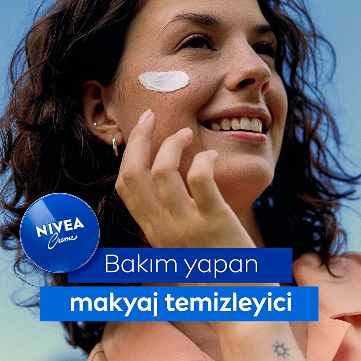 Nivea Moisturizing Hand and Body Cream - Intensive Hydration for Dry Skin, 5.07 fl oz Nivea Creme Moisturizing Hand & Body Cream - Intensive Hydration Nivea Creme, Moisturizing Hand and Body Cream, Intensive Hydration, Dry Skin Care, Sensitive Skin Friendly, Hand Cream, Body Cream, Moisturizer, Non-greasy, Non-sticky, Dermatologically Approved, Eucerit, Long-lasting Hydration