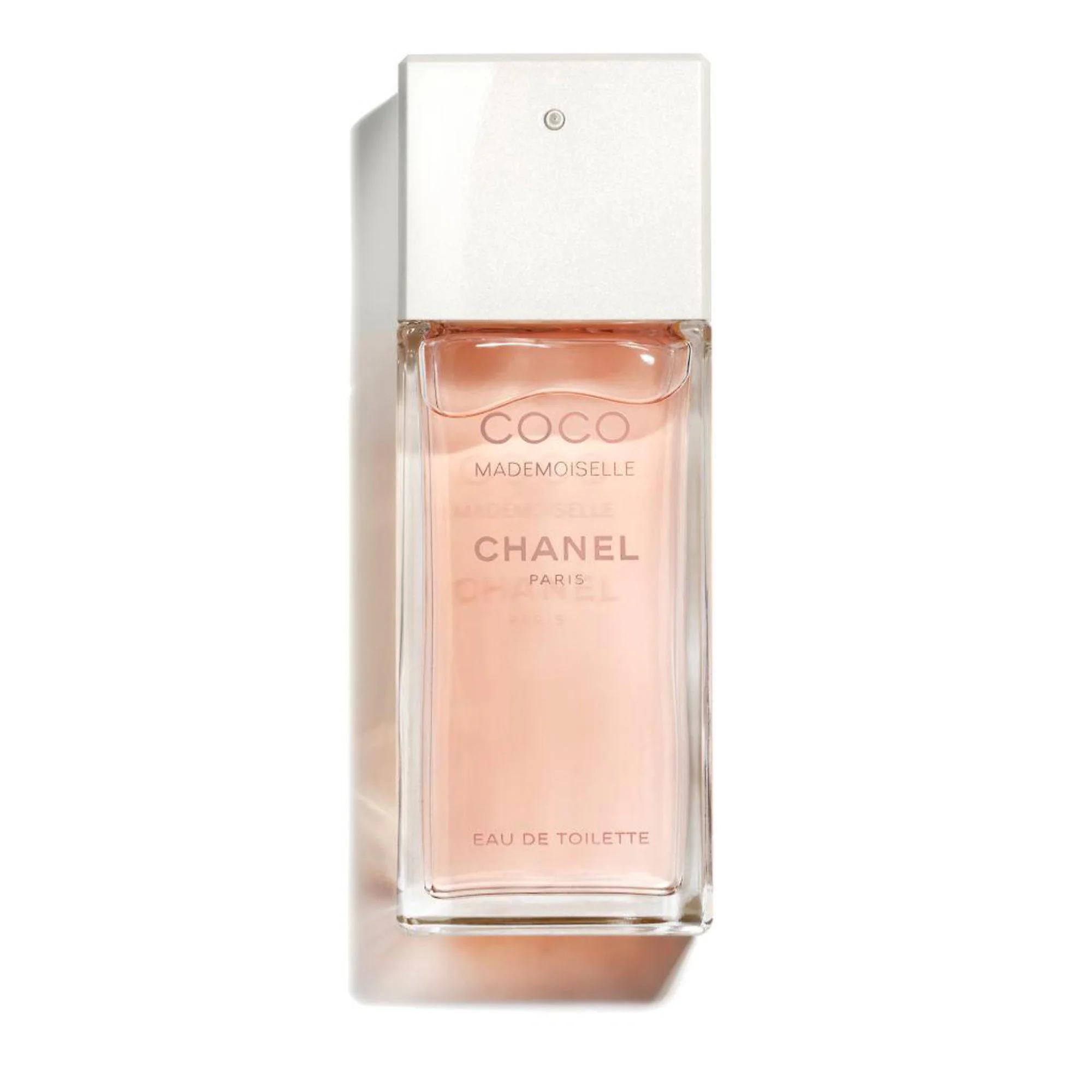 Chanel Coco Mademoiselle Eau de Toilette Perfume - Sophisticated Floral Fragrance for Women Chanel Coco Mademoiselle Eau de Toilette - Modern Floral Perfume Coco Mademoiselle, Eau de Toilette, Floral fragrance, Chanel perfume, Women's perfume, Sophisticated fragrance, Modern floral scent, Long-lasting perfume, Seductive fragrance, Women's fragrances, Perfume for women, Floral scent, Chanel Coco Mademoiselle perfume