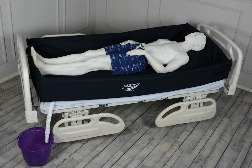 Medigross Nillflex Patient Bed Bathing Sheet for Easy Cleaning