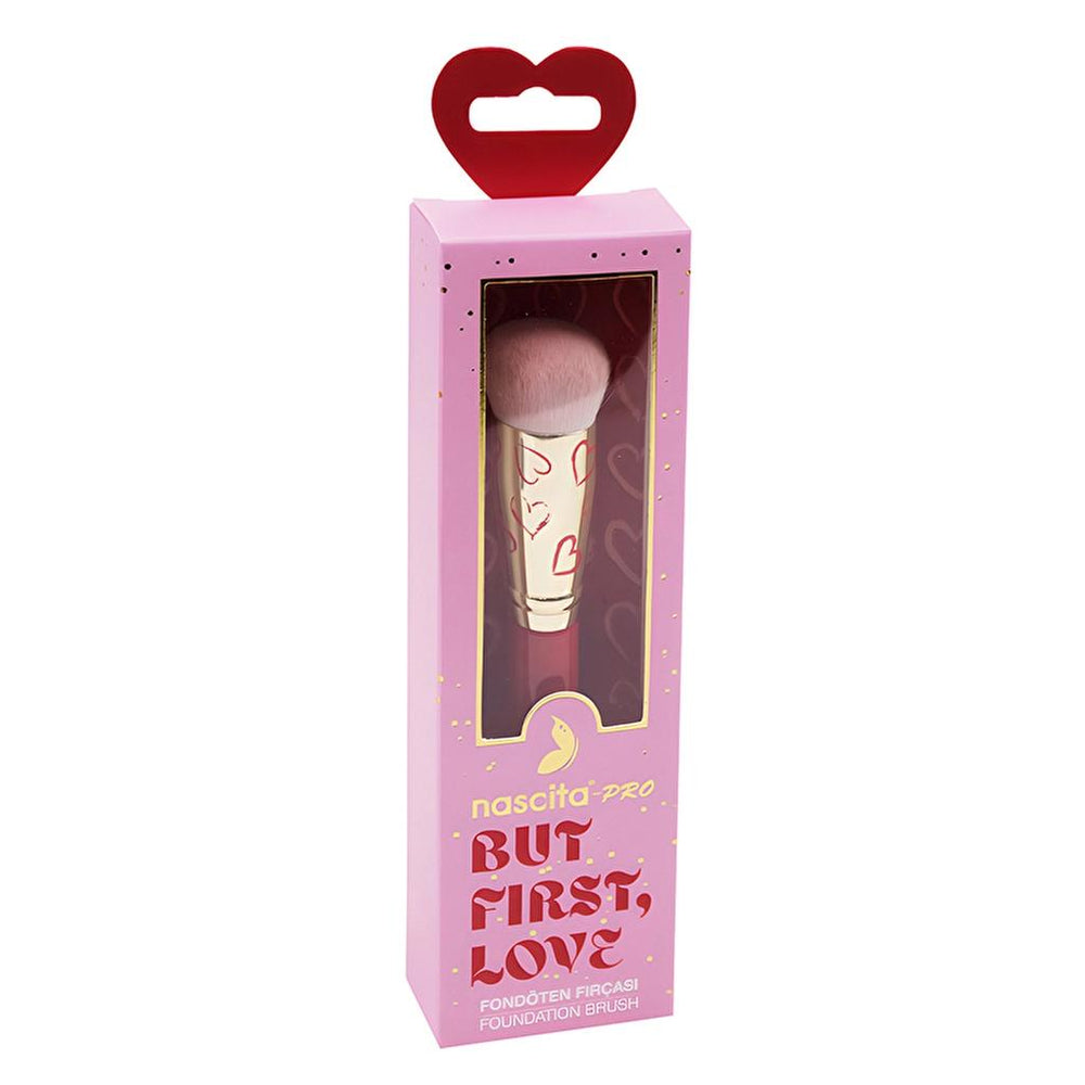 Nascita Pro Love Series Foundation Brush for Seamless Finish