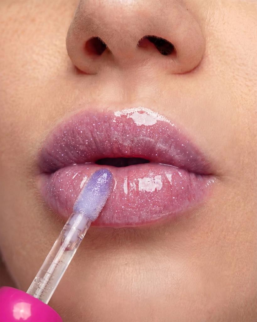 Astra Vibra Kiss Lip Gloss 05 for High-Shine Plump Lips