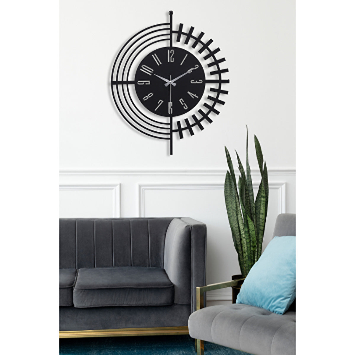 Muyika Dubai Black Metal Wall Clock 20 x 20 In - Silent Mechanism | Modern Design - Image #5