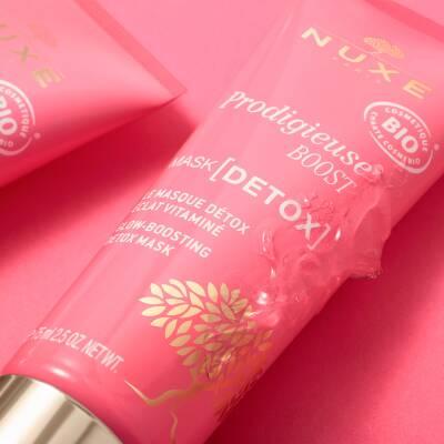 Nuxe Prodigieuse Boost Glow Boosting Detox Mask: Vegan Facial Mask for Radiant & Bright Skin - 75ml Nuxe Glow Boosting Detox Mask - Vegan Facial for Radiant Skin Glow Boosting Detox Mask, Vegan Facial Mask, Brightening Face Mask, Nuxe Mask, Radiance Mask, Detoxifying Face Treatment, Skin Brightening Mask, Facial Mask for Dull Skin, facial mask, face mask, detox mask, glow mask, radiance, brightening, detoxifying, vegan, cruelty-free, skincare, beauty, facial treatment, at-home facial, skin radiance, dull sk