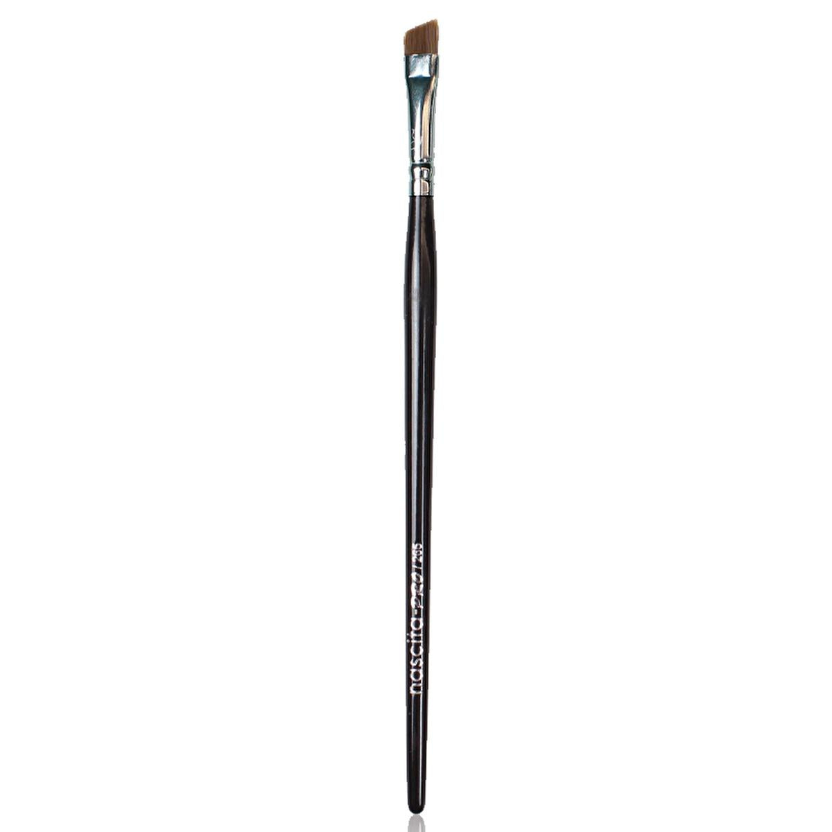 nascita-pro-angled-eyeliner-brush, close-up-of-nascita-eyeliner-brush, application-of-angled-eyeliner-brush Nascita Pro Angled Eyeliner Brush 265 - Ideal for Gel and Cream Eyeliner | Perfect Lines for All Eye Shapes Nascita Pro Angled Eyeliner Brush - Perfect for Gel and Cream Eyeliner nascita, angled-eyeliner-brush, makeup-tools, eye-makeup, gel-eyeliner, cream-eyeliner, makeup-application, professional-makeup, beauty-products, ai-generated