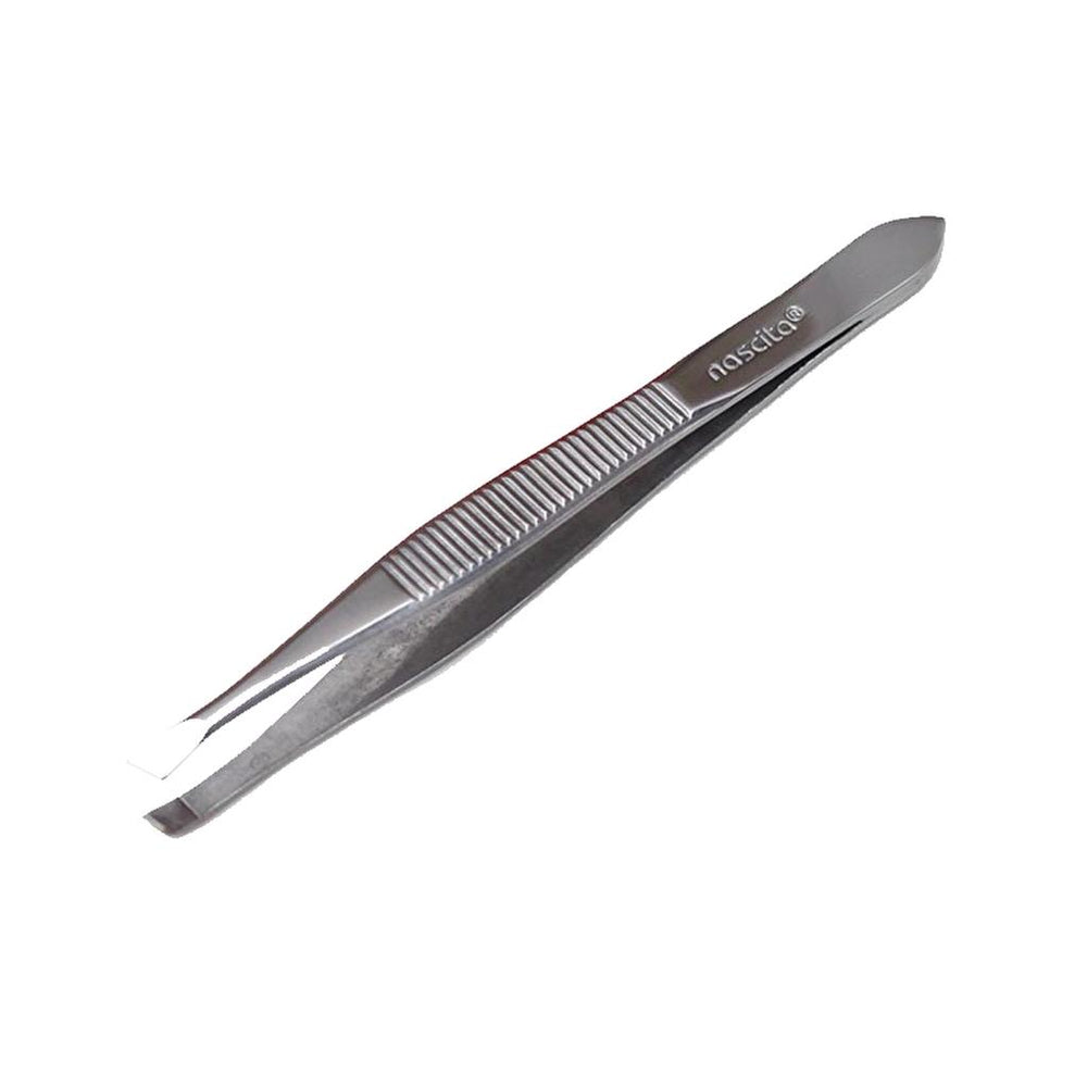 Nascita Chrome Slant Tip Tweezers for Precise Grooming