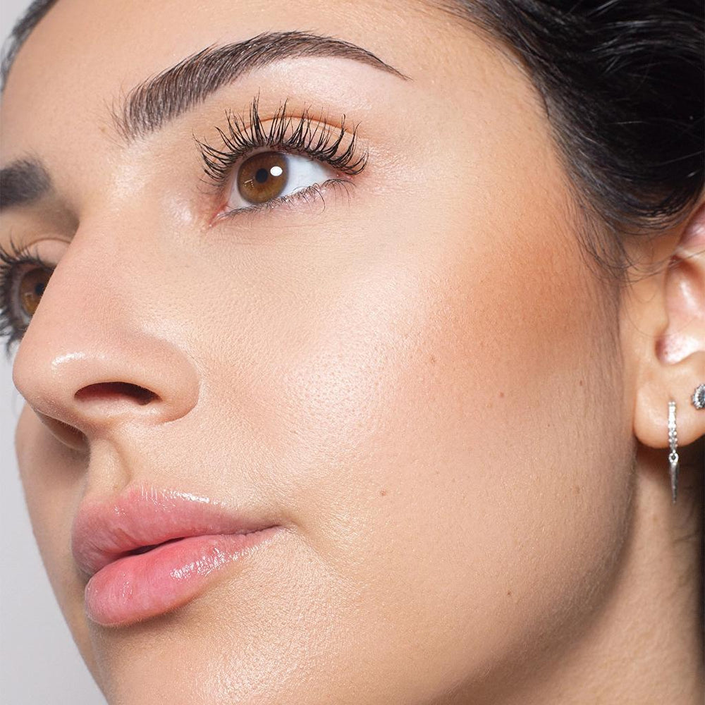 Astra Bronze Skin Powder Bronzer in Nocciola