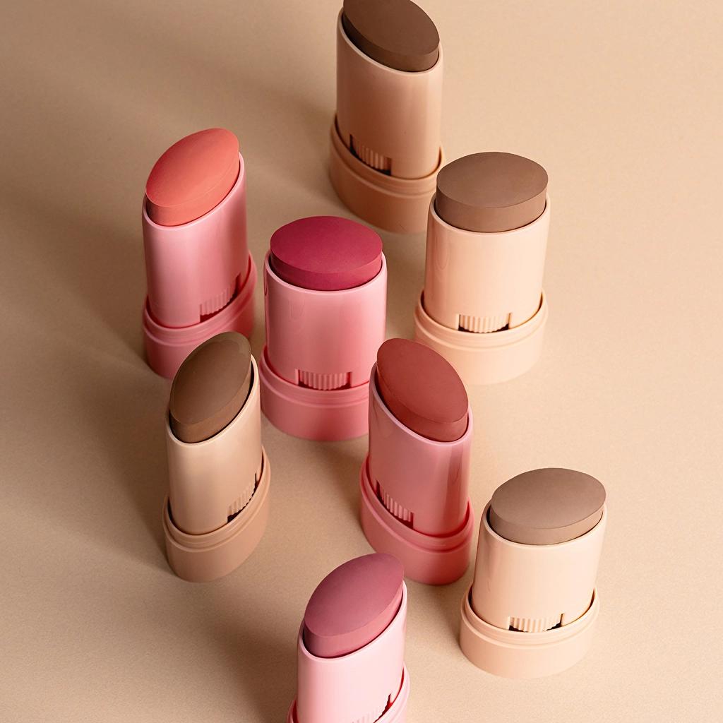 Astra Cream Contour Stick in Light for Face Sculpting