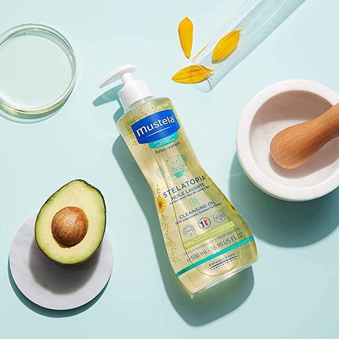 Mustela Stelatopia Cleansing Oil for Dry Skin - Natural, Vegan, Dermatologically Tested Baby Skincare - view 3