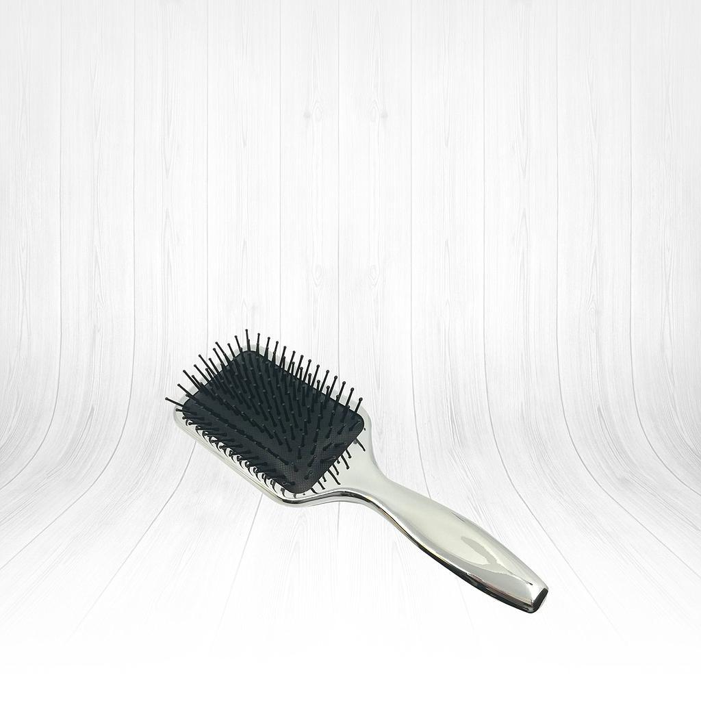 Lionesse Metalik Hair Brush 8590 - Sleek Metallic Finish for Effortless Detangling & Styling Lionesse Metalik Hair Brush 8590 - Sleek & Durable Lionesse Metalik Saç Fırçası, Metal hair brush, Hair styling tools, Hair care accessories, Detangling brush, Lionesse 8590, Hair care, Grooming tools, Styling brush, Metallic finish hair brush