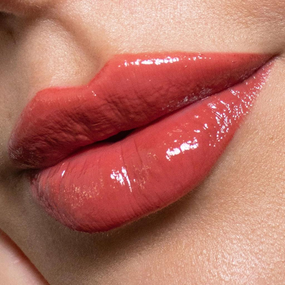 Astra My Gloss Plump & Shine Lip Gloss 06 Sunkissed 4ml