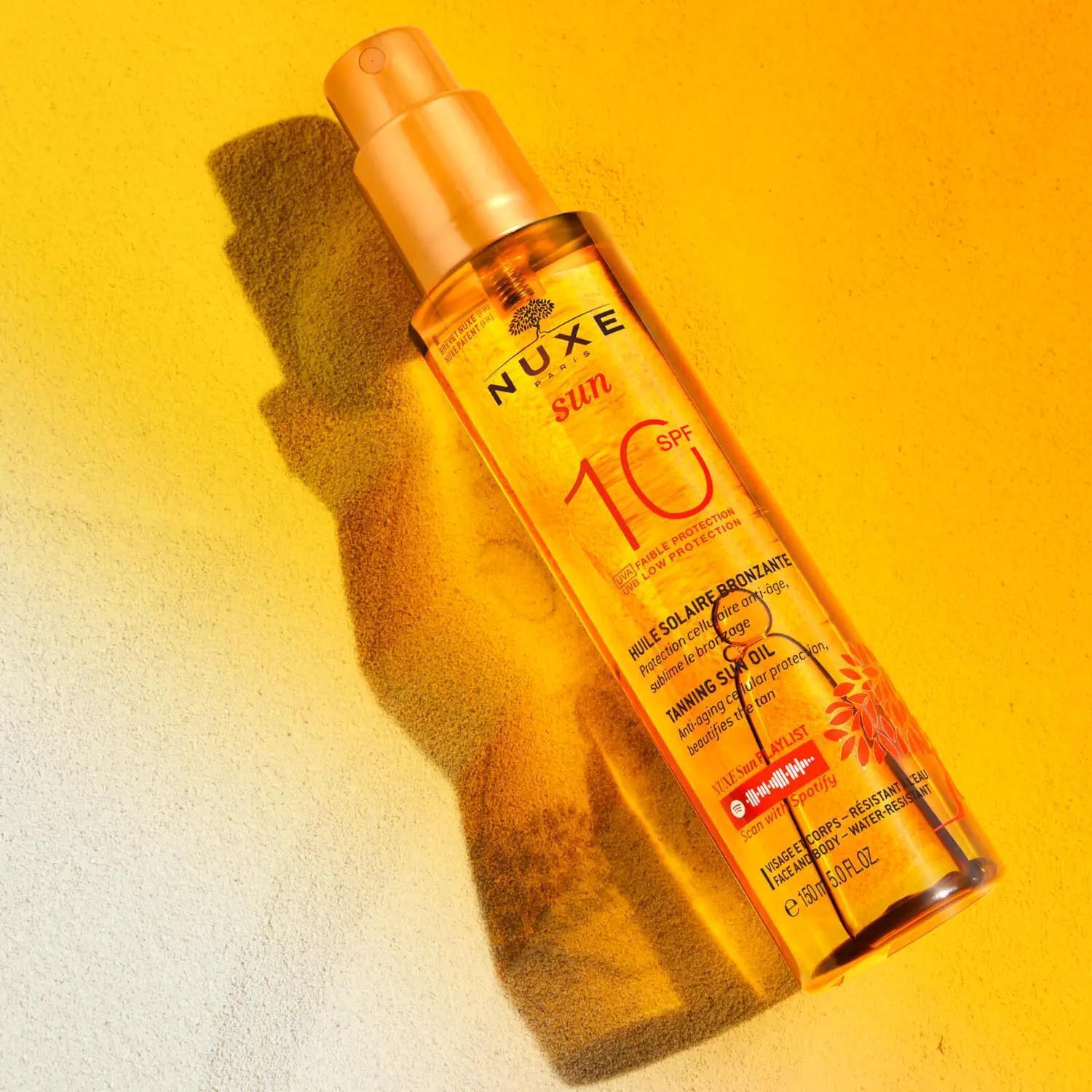 nuxe sun bronzing oil 150ml SPF 10, nuxe bronzing oil application, nuxe oil ingredients Nuxe Sun Bronzing Oil - SPF 10 | 150 ml Nuxe Sun Bronzing Oil SPF 10 - 150 ml nuxe, bronzing-oil, spf-10, sun-protection, skincare, dry-oil, bronzing, natural-ingredients, outdoor, ai-generated