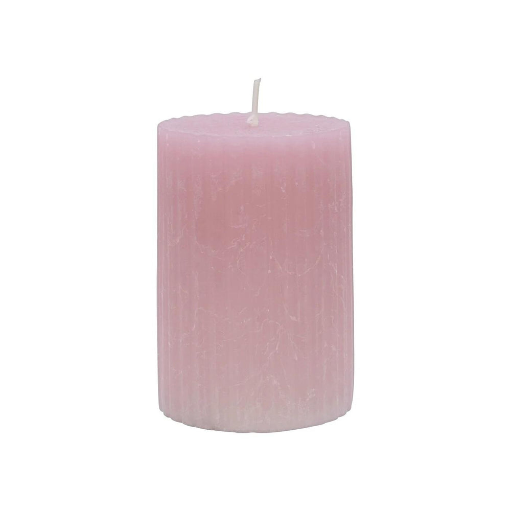 Rubin Licht Rustic Ribbed Pillar Candle in Rose Pink