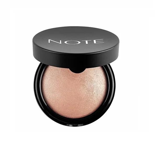Note Baked Highlighter Powder - Stardust 01: Radiant Shimmering Face Powder with Macadamia Oil for a Hydrated, Glowy Skin Note Baked Highlighter: Stardust - Radiant Shimmer, Hydrating Glow baked highlighter powder, shimmering face powder, radiant finish highlighter, macadamia nut oil makeup, illuminating face powder, Note baked powder, stardust highlighter, glowy skin makeup, smooth application highlighter, hydrating face highlighter, highlighter, face powder, stardust, illuminating powder, radiant powder, 
